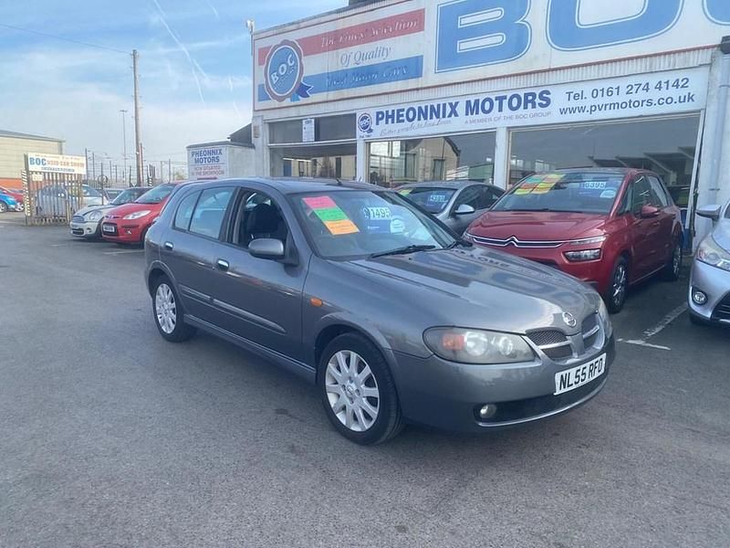 Used Nissan Almera 98 HP (72 kW) 2005 Grey Hatchback