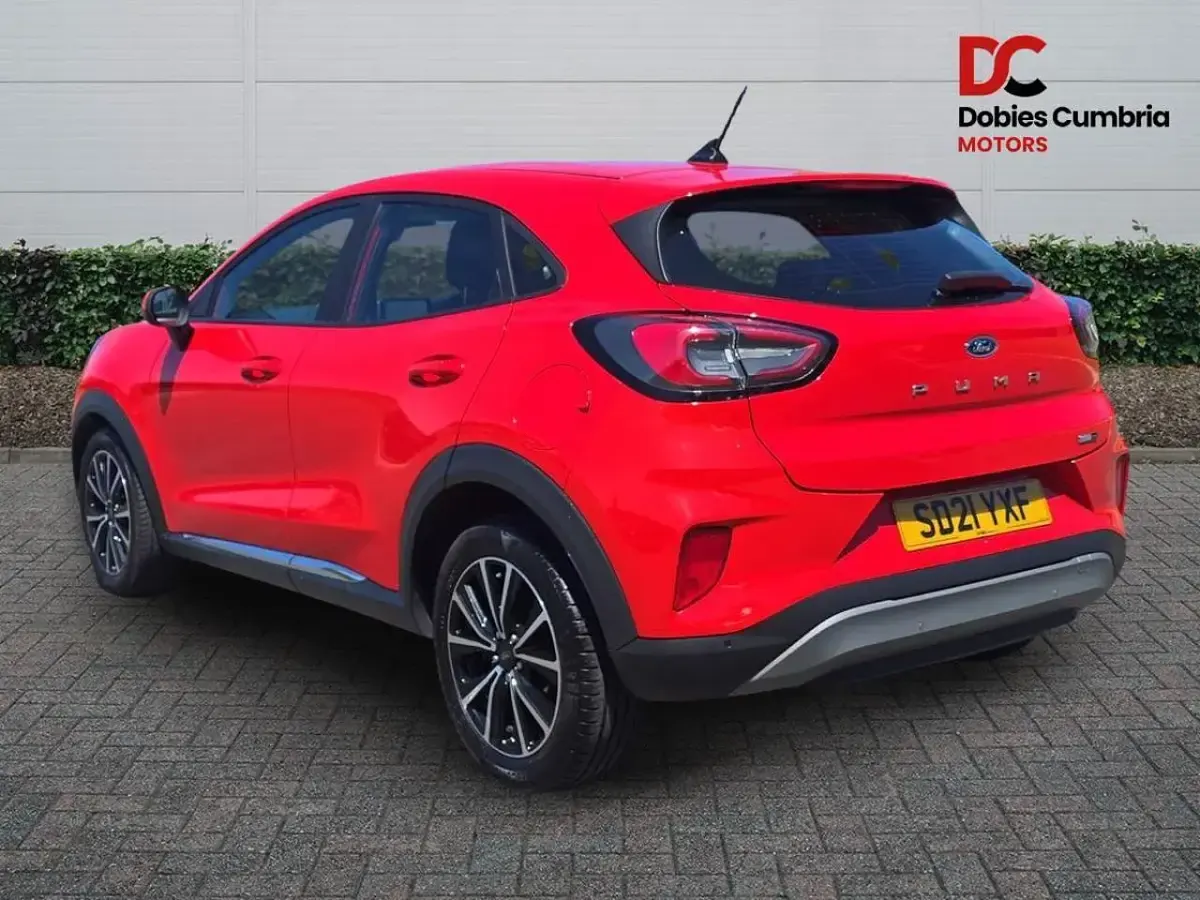 Used Ford Puma Titanium 125 HP (91 kW) 2021 Red SUV