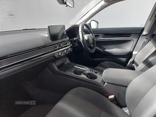 Ny Honda Civic Elegance 2026 Halvkombi