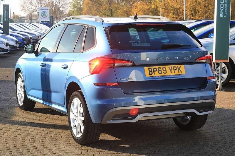 Used Skoda Kamiq SE 95 HP (69 kW) 2020 Blue SUV