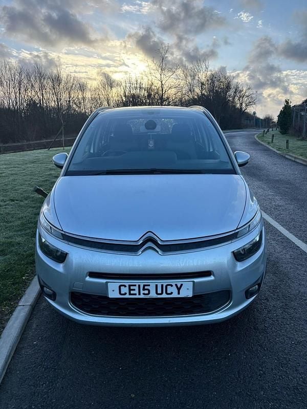 Used Citroën Grand C4 Picasso Exclusive 115 HP (84 kW) 2015 Silver MPV