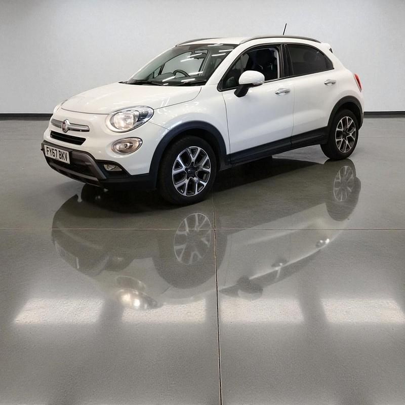 White Used 2017 Fiat 500X Cross SUV | £7,450 (Fair price) - Image 1/3