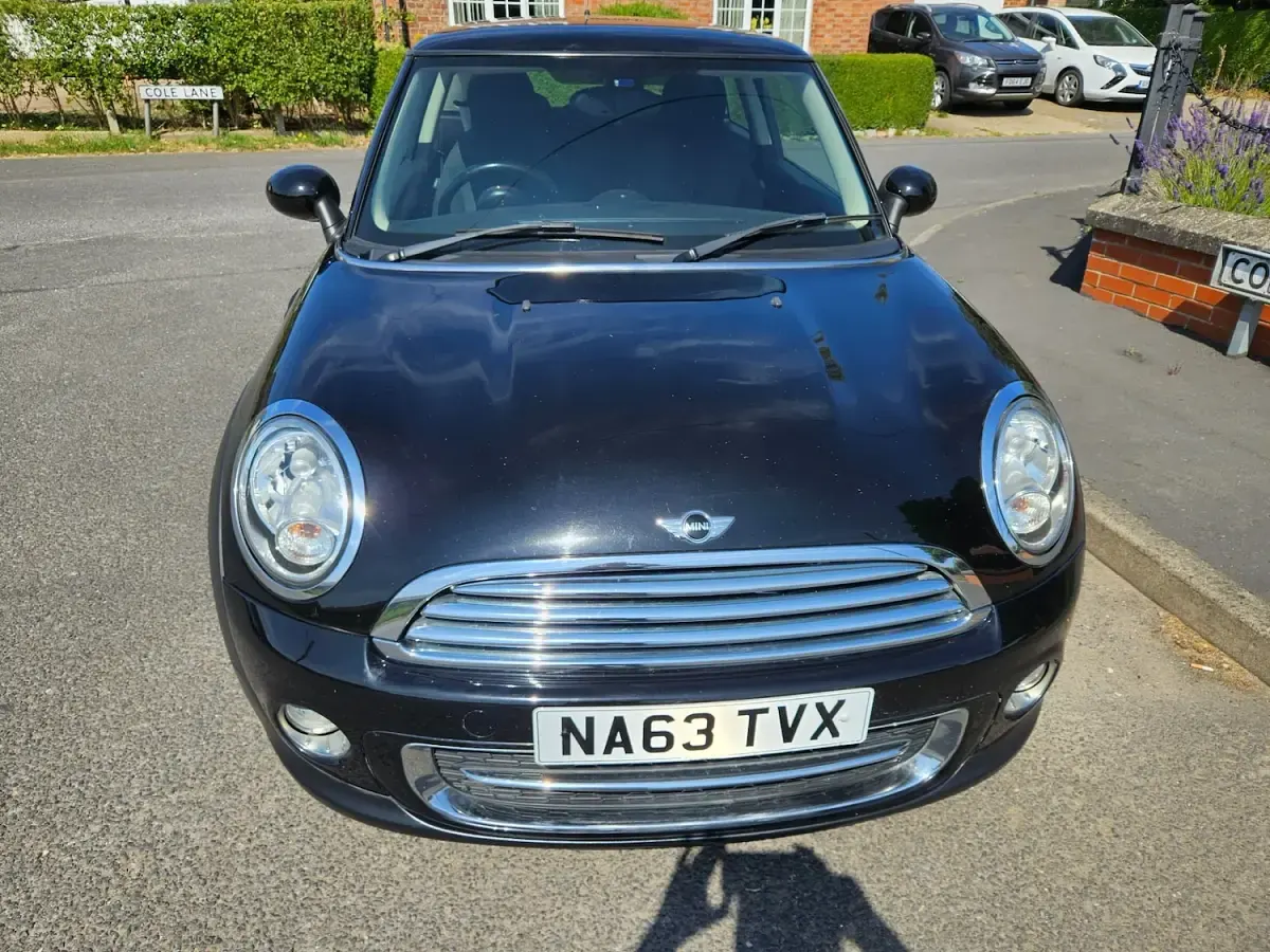 Used Mini Cooper D Hatch 2014 Black Hatchback