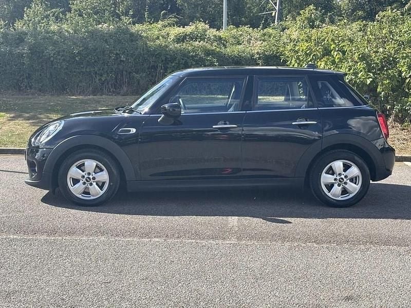 Used Mini Cooper Classic 136 HP (100 kW) 2020 Black Hatchback