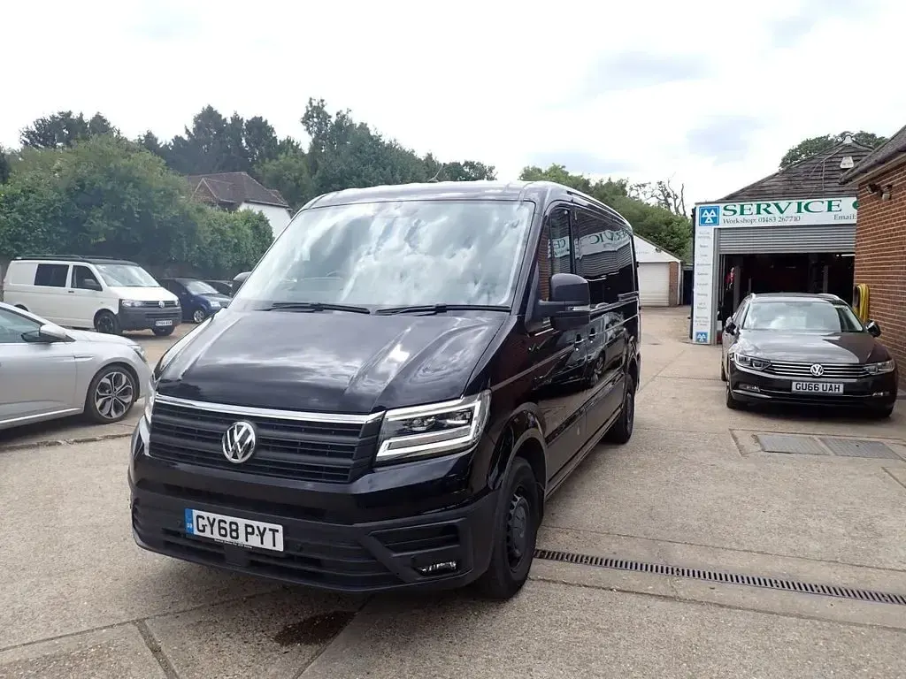 Used VW Crafter Highline 140 HP (102 kW) 2018 Black Van