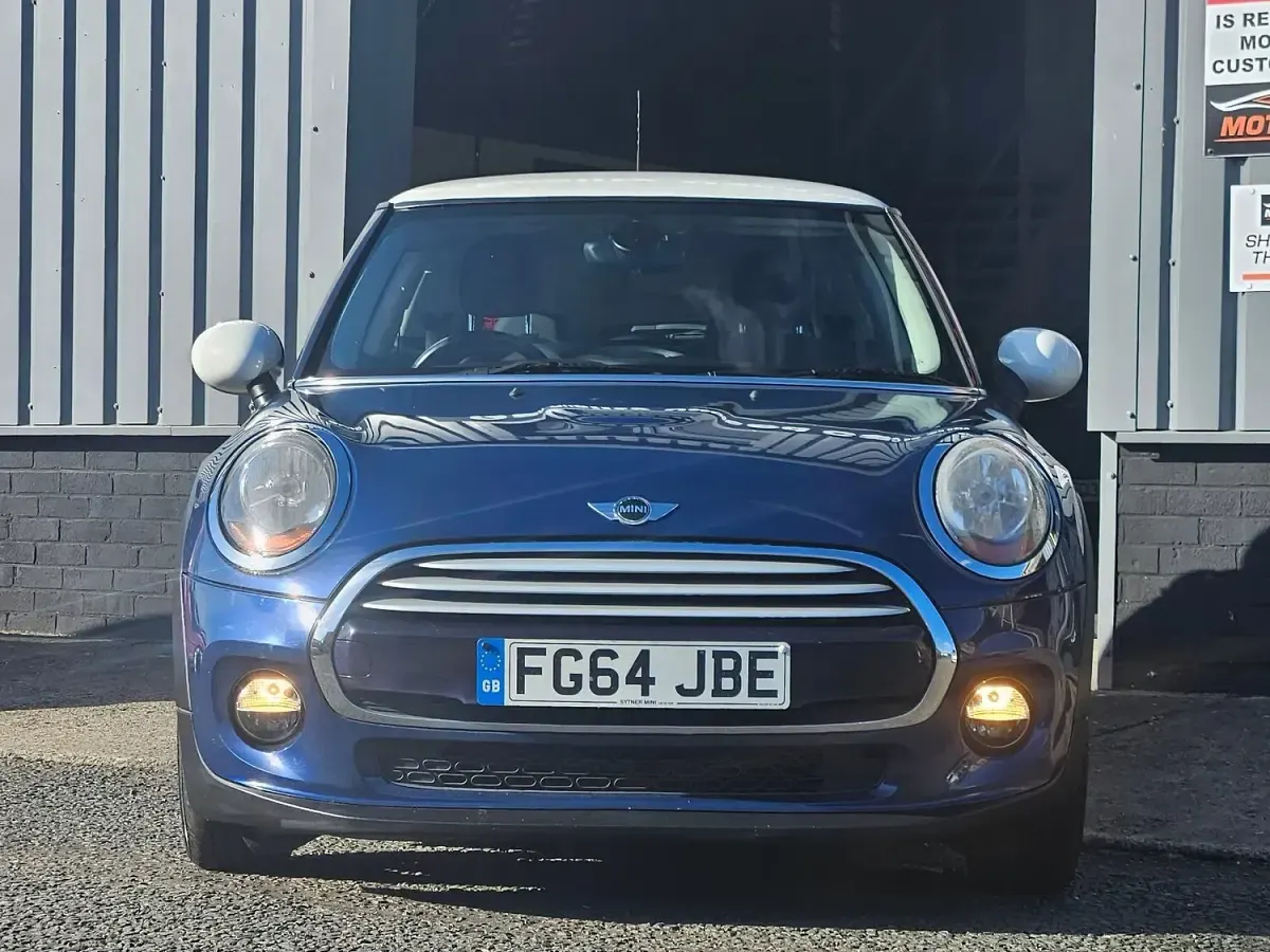 Used Mini Cooper D Hatch 116 HP (85 kW) 2014 Blue Hatchback