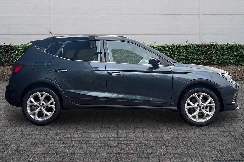 New Seat Arona FR 2026 Magnetic grey with black roof SUV