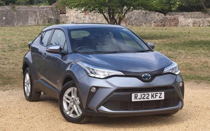 Used 2022 Toyota C-HR SUV | £18,945 (Good price) - Image 1/2