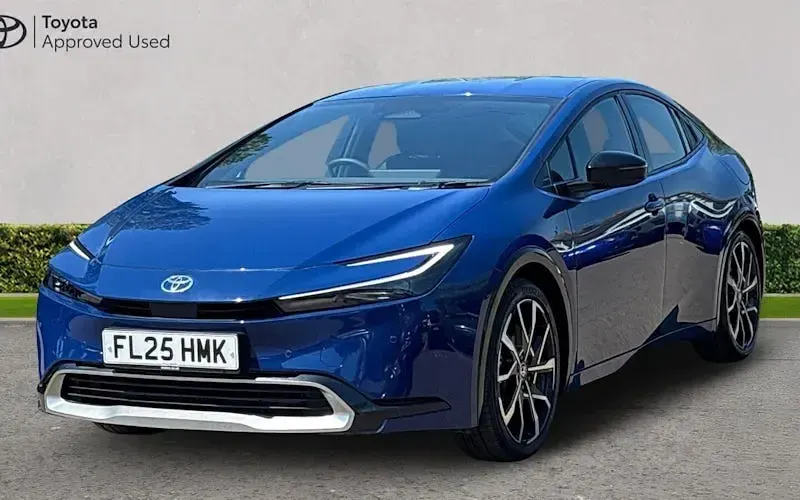 Used Toyota Prius 223 HP (164 kW) 2025 Blue Hatchback