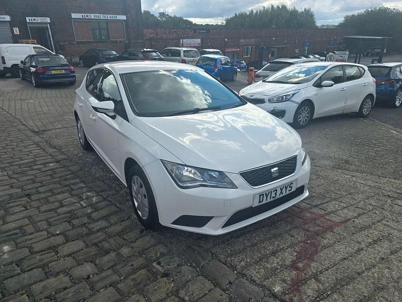 White Used 2013 Seat Leon Hatchback | £2,500 (Super price) - Image 1/4