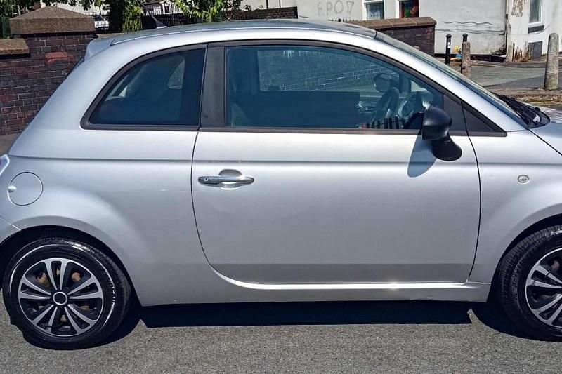 Used Fiat 500 Pop 69 HP (50 kW) 2010 Silver Hatchback