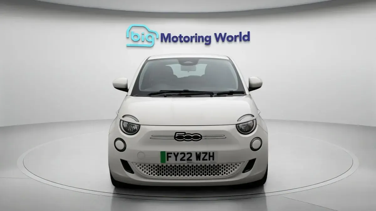 Gebraucht Fiat 500e Icon 86 kW (118 PS) 2022 Weiß Kleinwagen