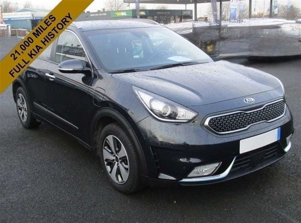 Blue Used 2017 Kia Niro 3 SUV | £12,990 (Fair price) - Image 1/1