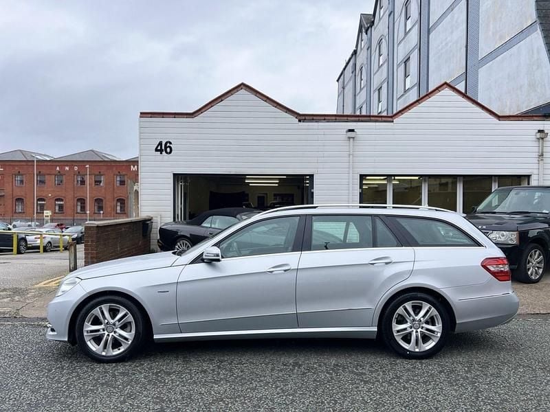 Used Mercedes E220 Avantgarde 2010 Silver Estate