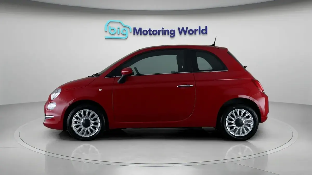Used Fiat 500 S 70 HP (51 kW) 2024 Red Hatchback