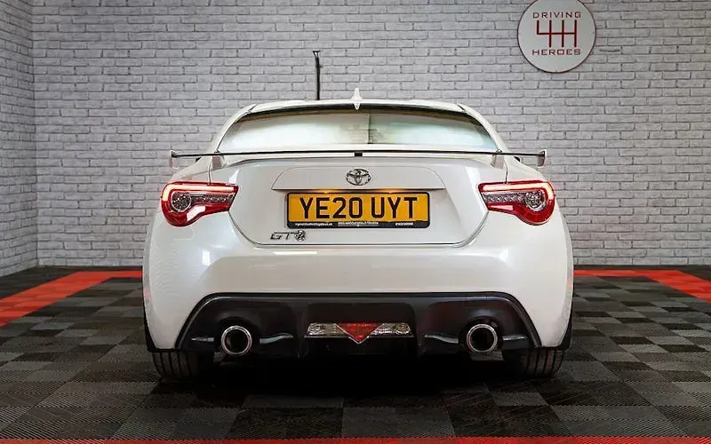 Used Toyota GT86 GT 200 HP (147 kW) 2020 White Coupe