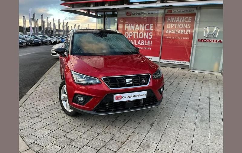 Red Used 2020 Seat Arona FR SUV | £10,299 (Fair price) - Image 1/4