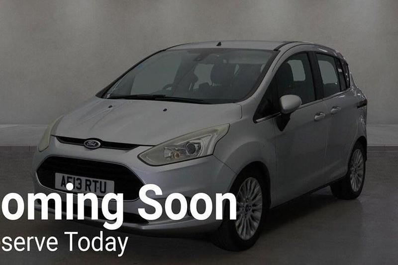 Usado Ford B-MAX Titanium 100 HP (73 kW) 2013 Prateado Monovolume