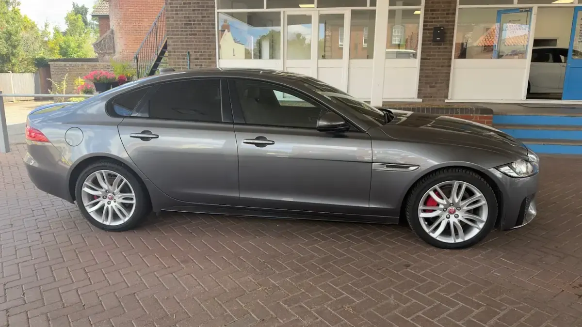 Used Jaguar XF S 300 HP (220 kW) 2016 Grey Sedan