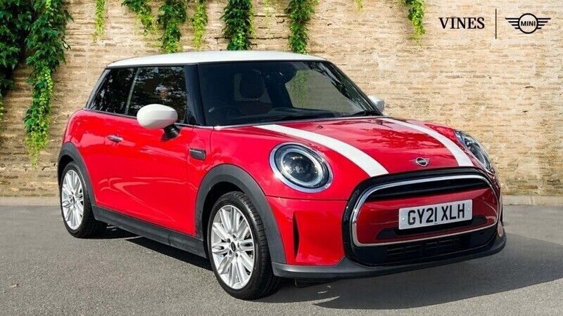 Red Used 2021 Mini Cooper Exclusive Hatchback | £17,756 (A bit pricey) - Image 1/4