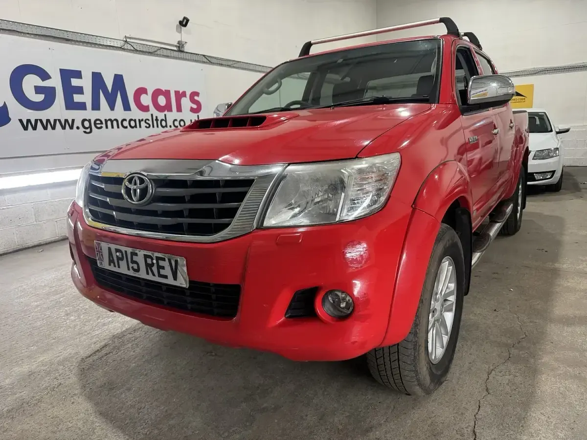Used Toyota HiLux 171 HP (125 kW) 2015 Pickup