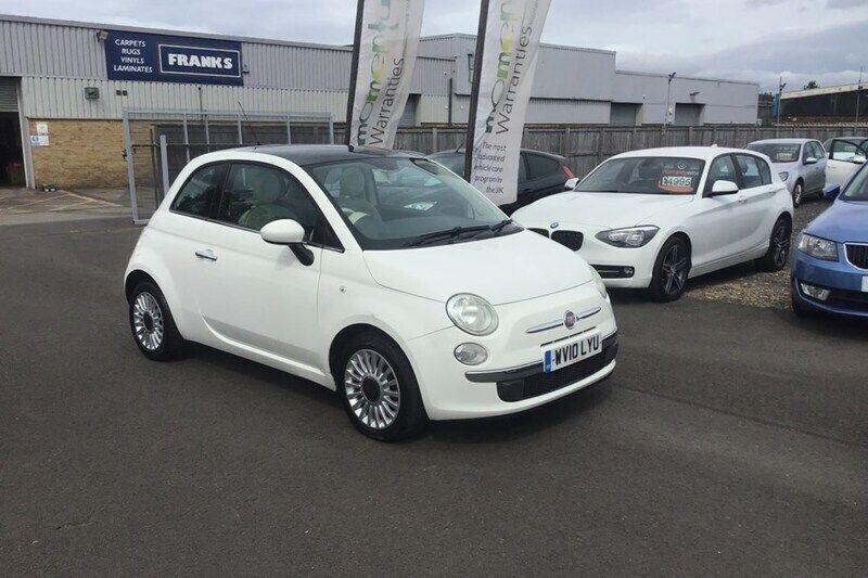 White Used 2010 Fiat 500 Lounge Hatchback | £2,495 (Fair price) - Image 1/1