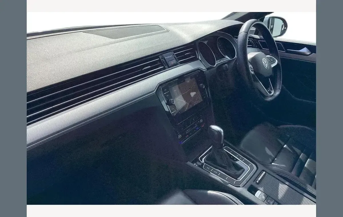 Used VW Passat R-line 147 HP (108 kW) 2021 Silver Sedan