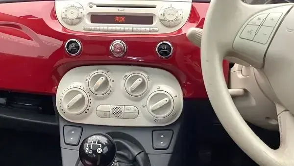 Used Fiat 500 Lounge 69 HP (50 kW) 2014 Red Hatchback