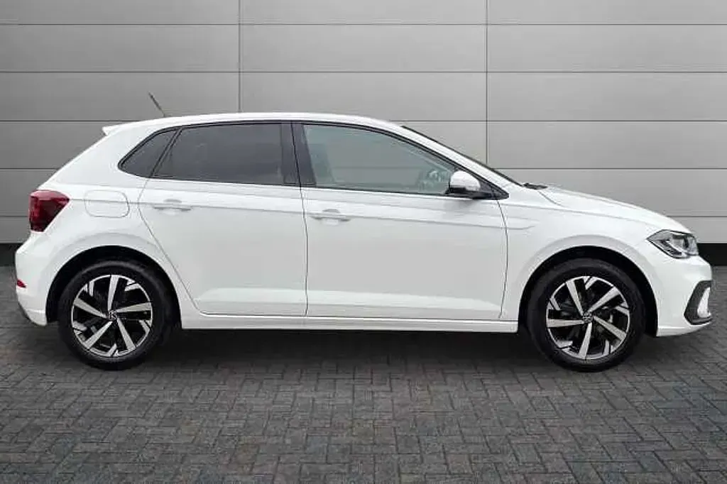 Used VW Polo Match 95 HP (69 kW) 2025 Pure white Hatchback