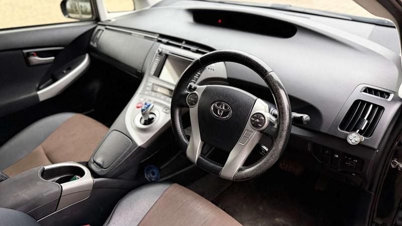 Used Toyota Prius 2019 Black Hatchback