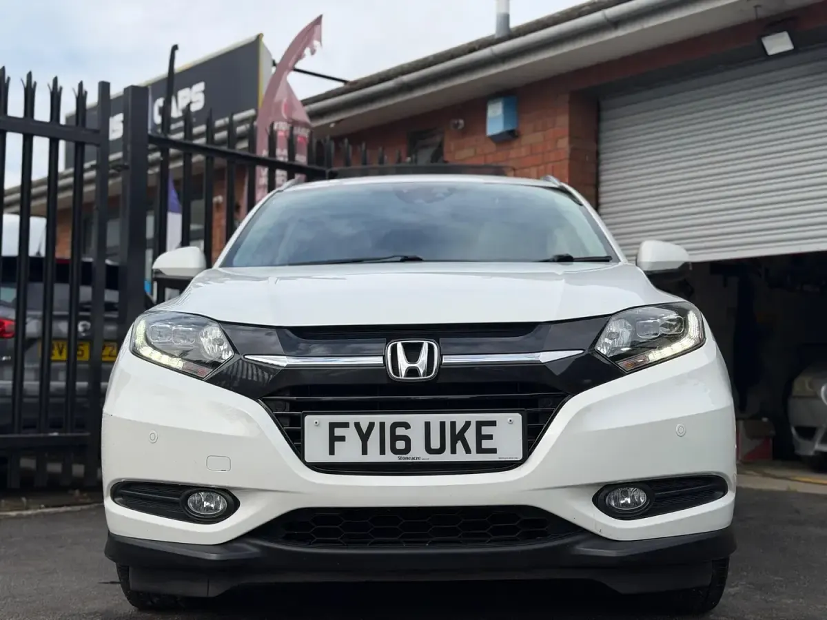Used Honda HR-V EX 130 HP (95 kW) 2016 White SUV