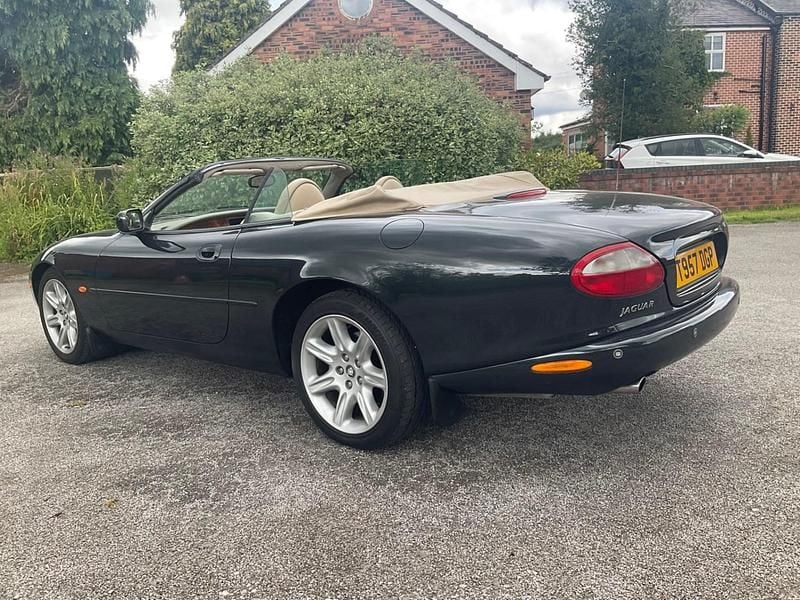 Used Jaguar XK8 290 HP (213 kW) 1999 Green Cabriolet