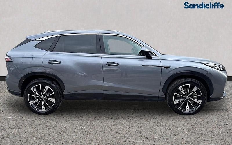 Used MG HS Trophy 224 HP (164 kW) 2024 Metallic  urban grey SUV