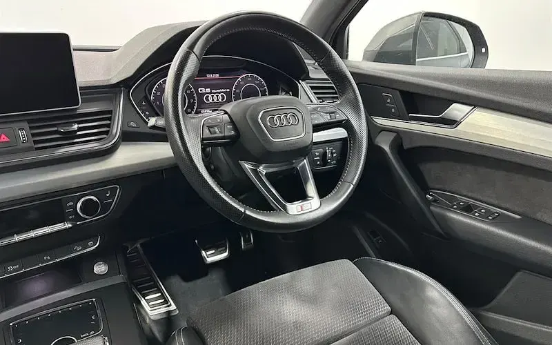 Used Audi Q5 S-Line 252 HP (185 kW) 2018 Grey SUV