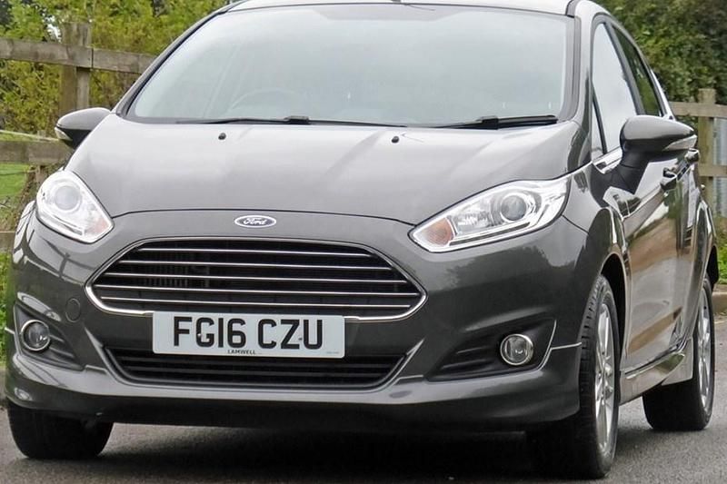 Grey Used 2016 Ford Fiesta Zetec Hatchback | £8,995 (A bit pricey) - Image 1/1