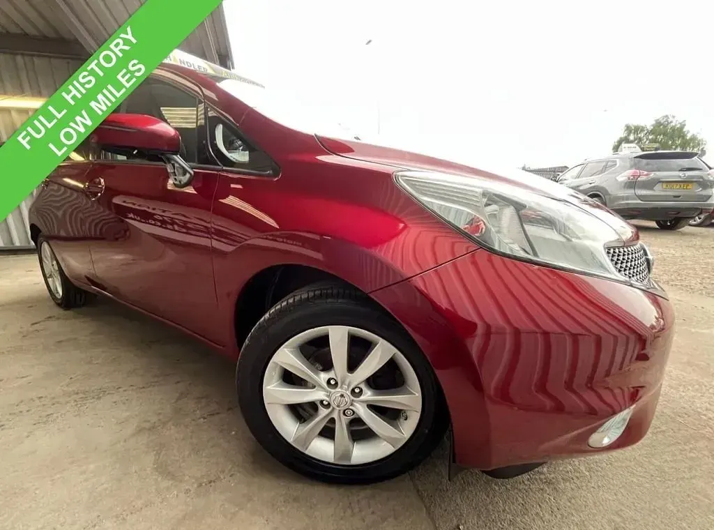 Używany Nissan Note S 98 KM (72 kW) 2016 Czerwony Hatchback