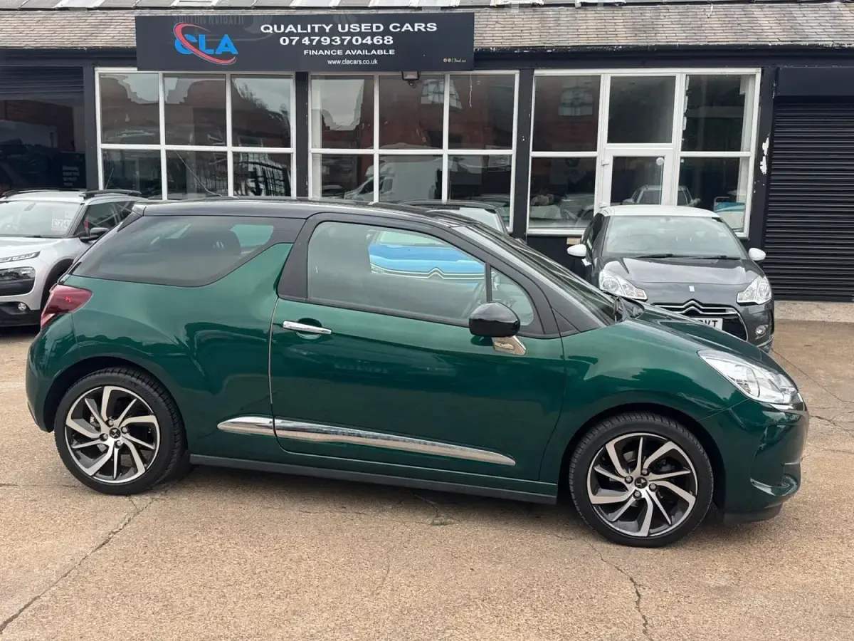 Used DS Automobiles DS3 Connected Chic 2018 Green Hatchback