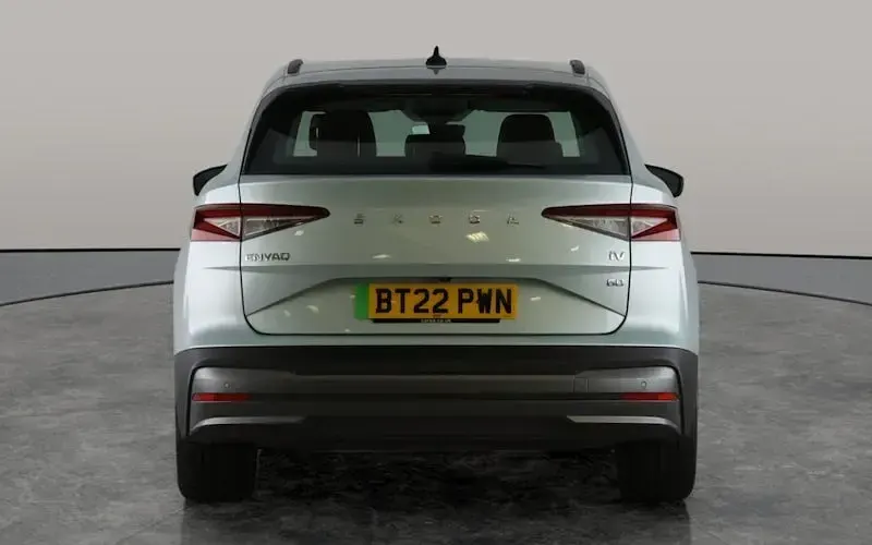 Used Skoda Enyaq iV ecoSuite 131 kW (179 HP) 2022 Silver SUV