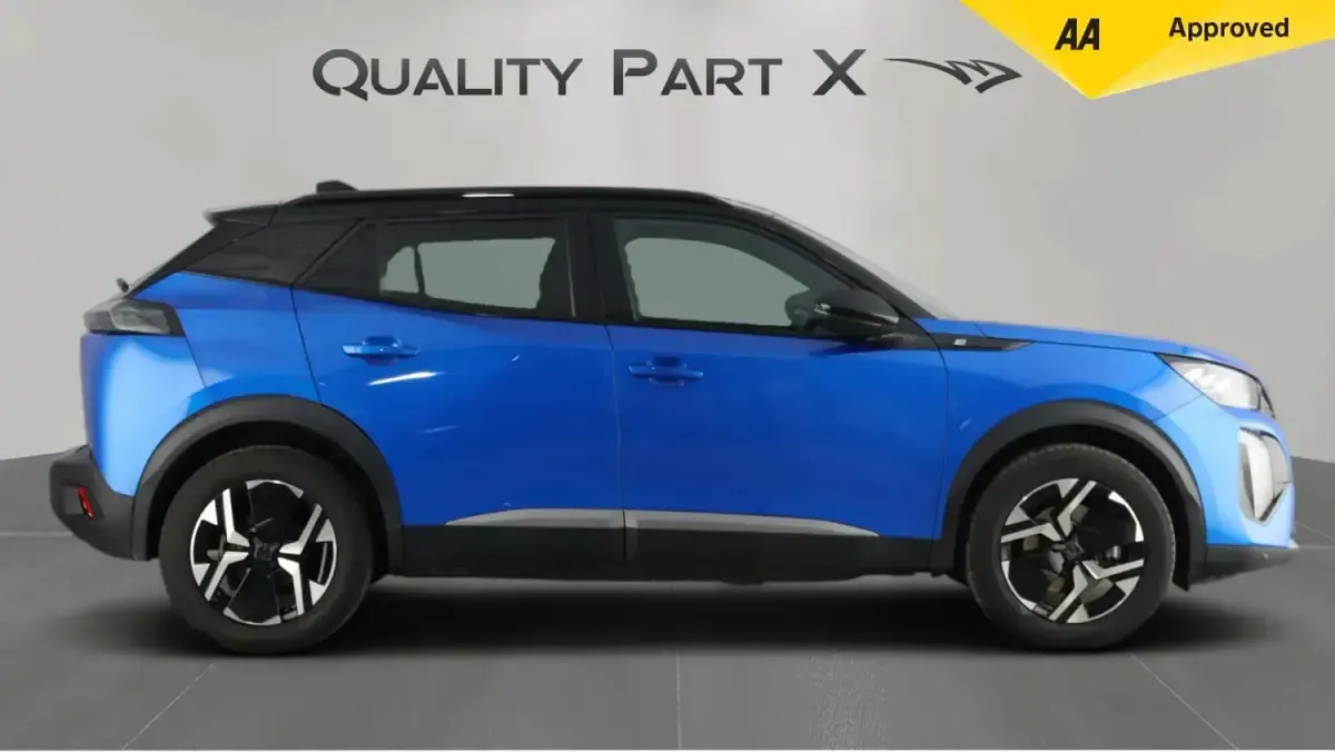 Used Peugeot e-2008 GT 100 kW (136 HP) 2024 Blue SUV
