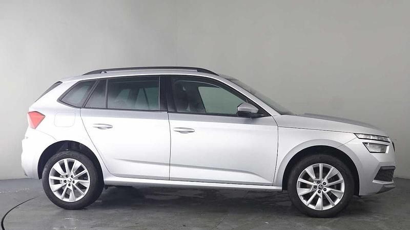 Used Skoda Kamiq SE Drive 95 HP (69 kW) 2023 Silver SUV