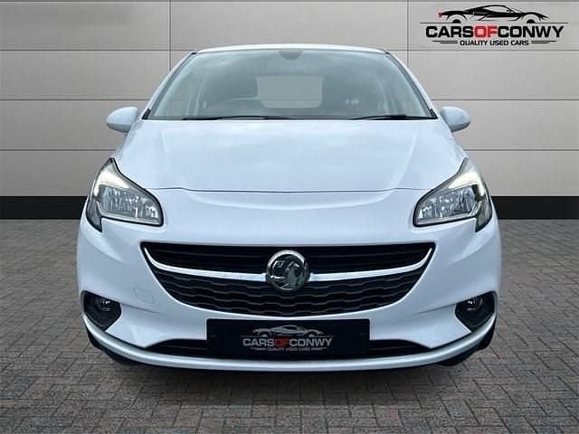 Used Vauxhall Corsa SRi 90 HP (66 kW) 2018 White Hatchback