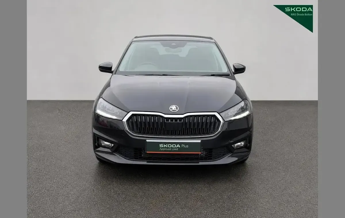 New Skoda Fabia SE 113 HP (83 kW) 2026 Black magic pearl effect Hatchback