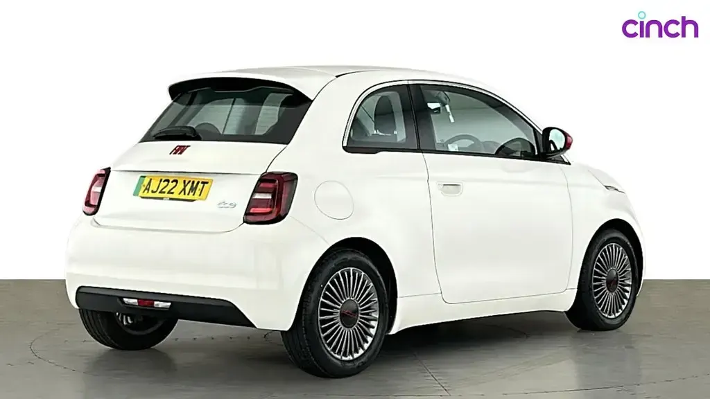 Used Fiat 500e Red 69 kW (95 HP) 2022 Hatchback