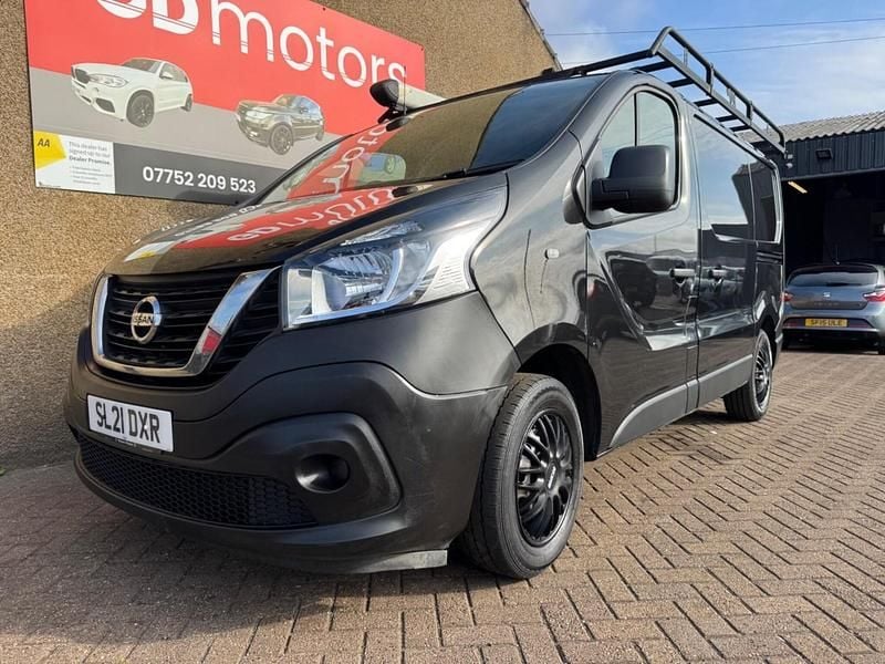 Black Used 2021 Nissan NV300 Visia Van | £12,995 (Fair price) - Image 1/4