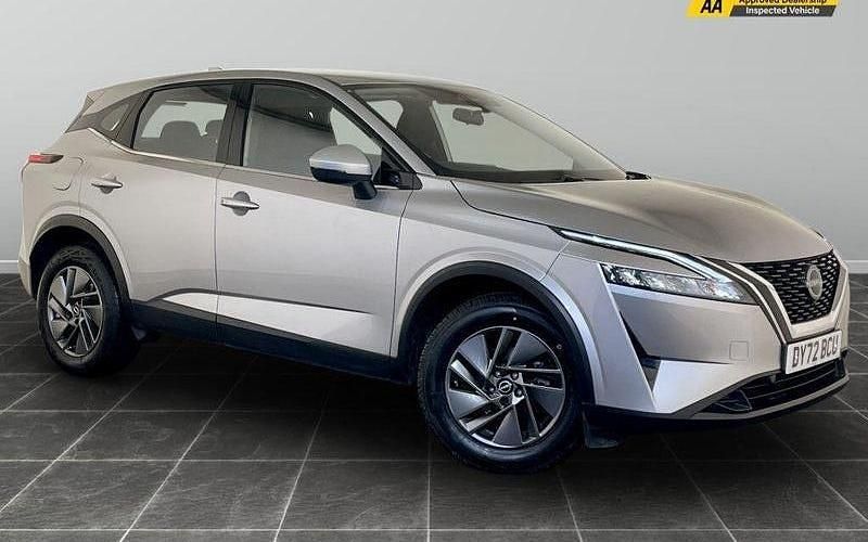 Silver Used 2022 Nissan Qashqai Acenta Premium SUV | £14,495 (Good price) - Image 1/2