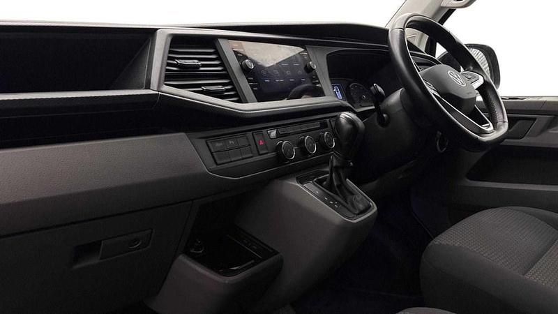 Used VW Transporter Highline 150 HP (110 kW) 2022 Black Van