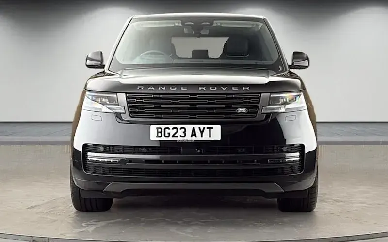 Second-hand Land Rover Range Rover HSE 441 CP (324 kW) 2023 Negru SUV