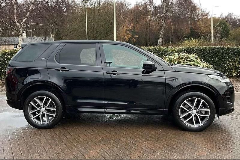 Used Land Rover Discovery Sport SE Dynamic 200 HP (147 kW) 2024 Black SUV