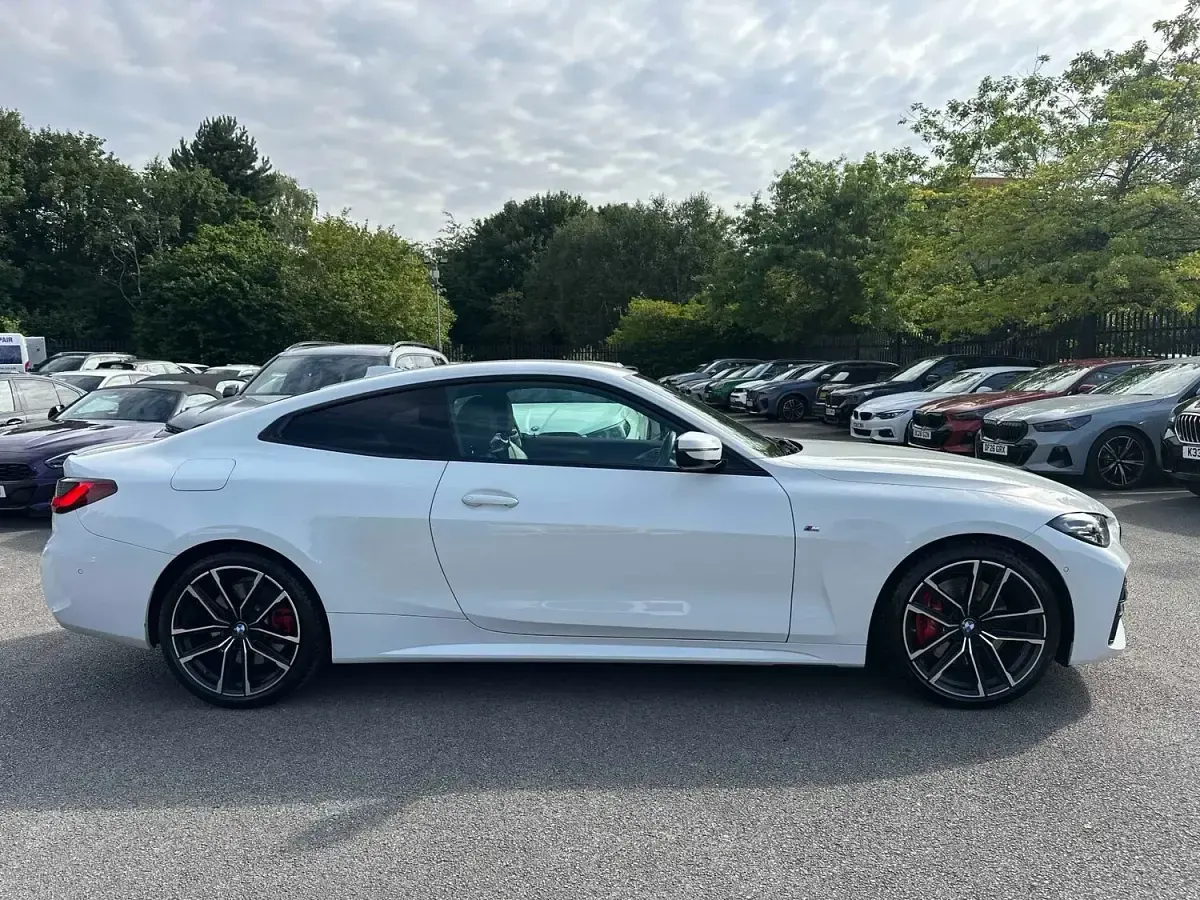 Used BMW 420 Coupé M Sport 192 HP (141 kW) 2021 Alpine white Coupe
