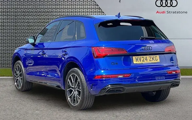 Used Audi Q5 Black Edition 265 HP (194 kW) 2024 Blue SUV